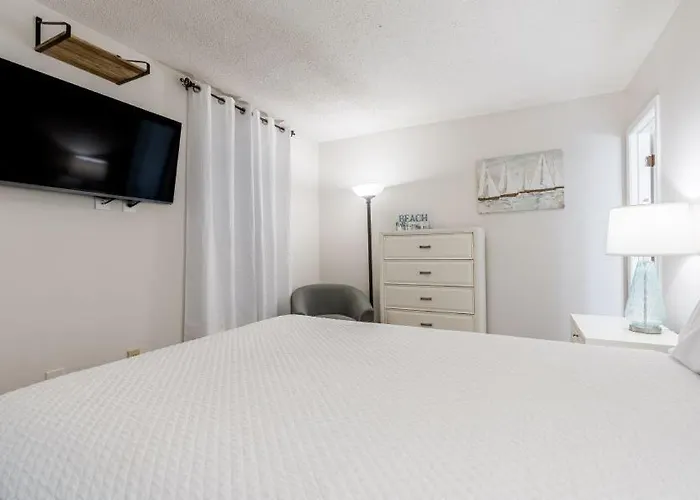 Island Sunrise 266 By Youngs Suncoast Apartment